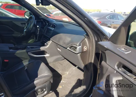 2017 Jaguar F-Pace S из США, поврежденный, VIN SADCM2BV8HA899691